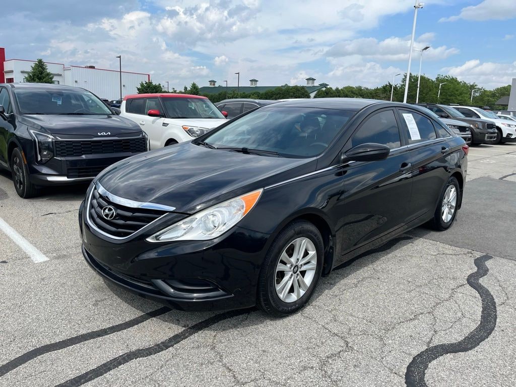 Used 2012 Hyundai Sonata GLS Sedan