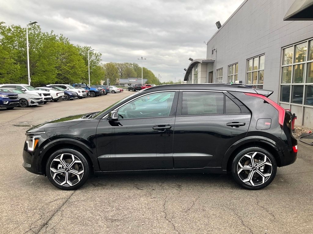 New 2025 Kia Niro EX Touring SUV