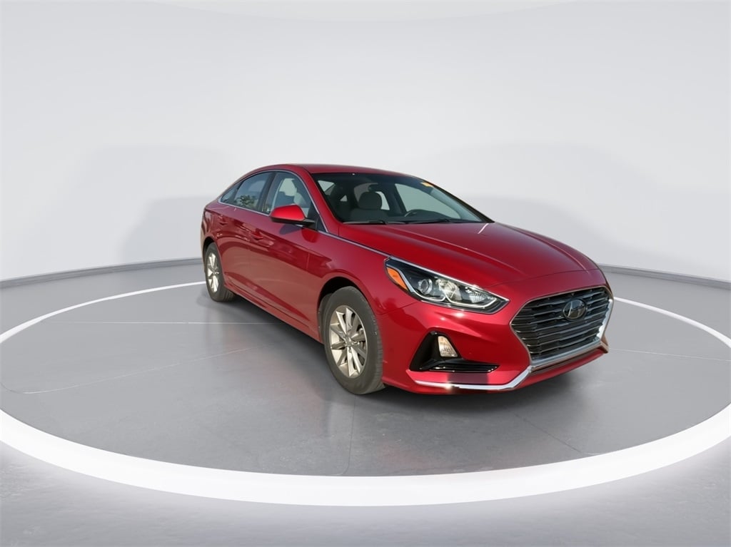 Used 2018 Hyundai Sonata SE with VIN 5NPE24AF2JH728787 for sale in Fishers, IN