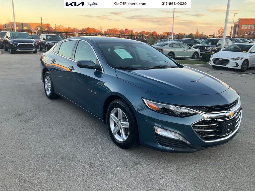 2024 Chevrolet Malibu 1LT's photo