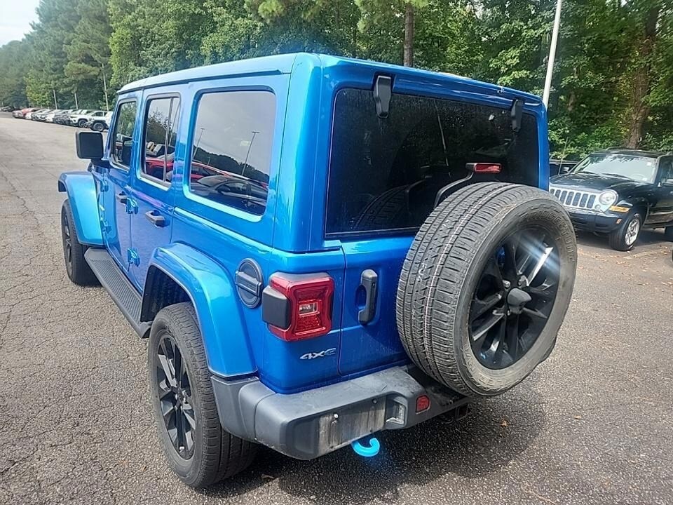 2022 Jeep Wrangler Unlimited Sahara 4xe photo 3