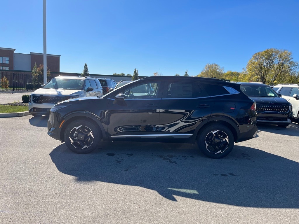 New 2026 Kia Sportage EX SUV