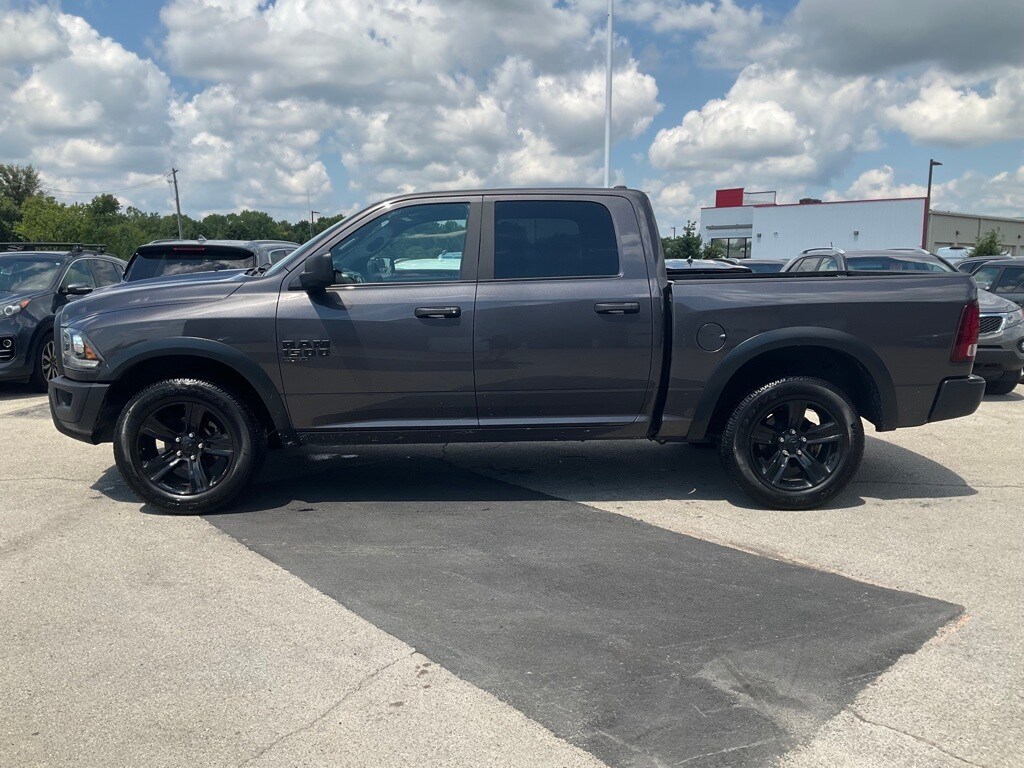 2024 Ram 1500 Classic Warlock photo 4