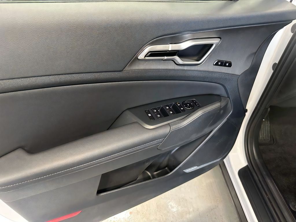 2026 Kia Sportage X-Line - Photo 13