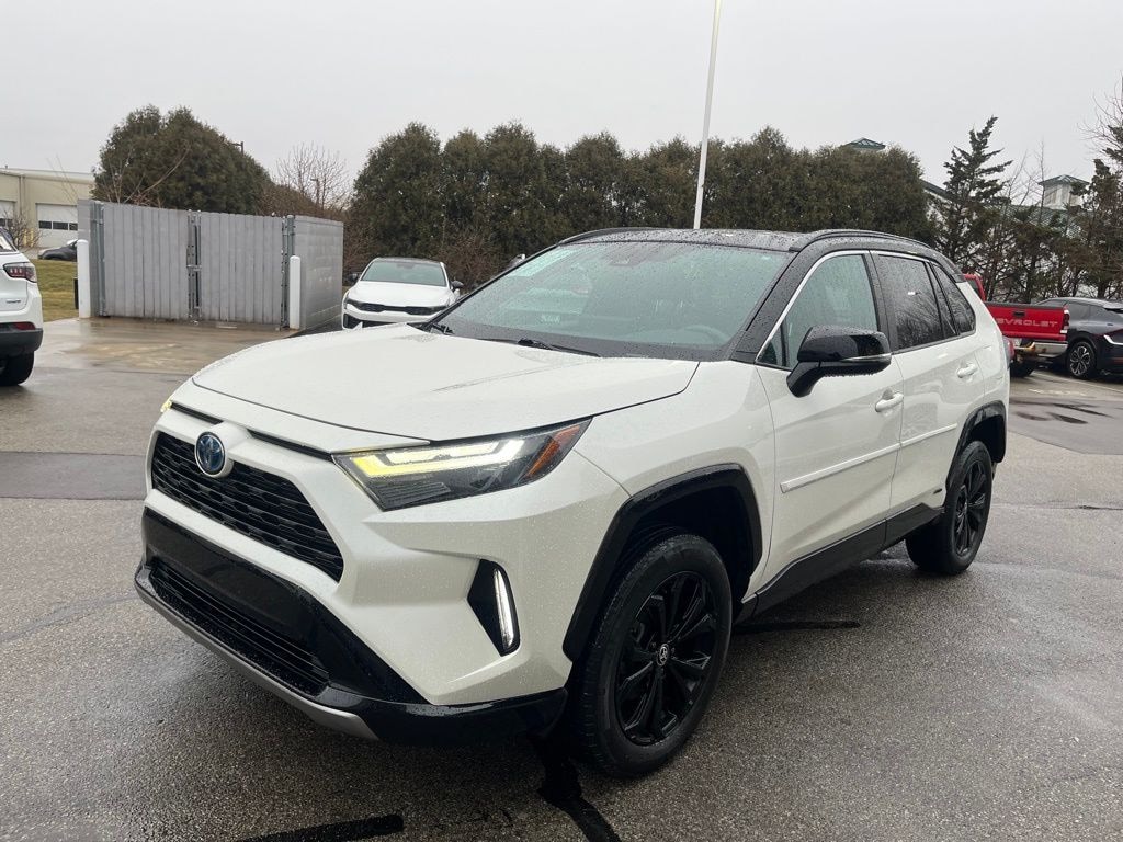 Used 2022 Toyota RAV4 Hybrid XSE SUV