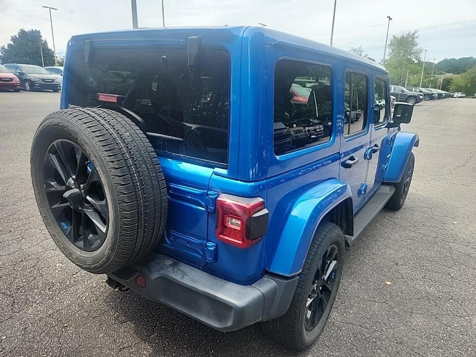 2022 Jeep Wrangler Unlimited Sahara 4xe photo 4