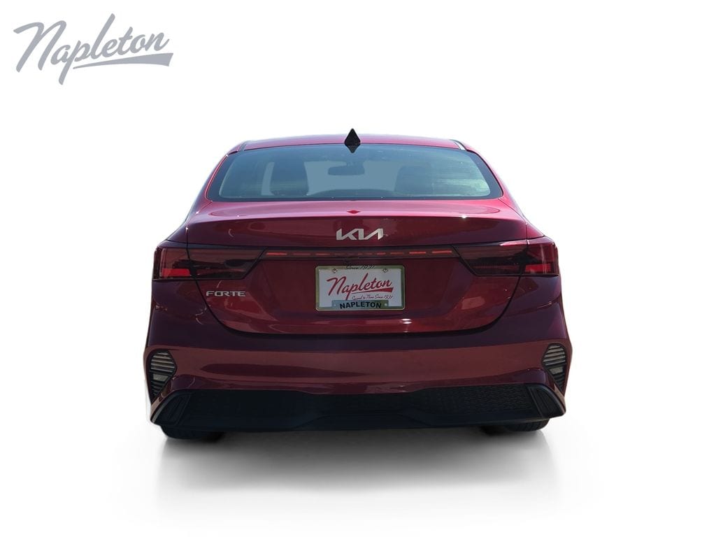 Used 2024 Kia Forte LXS Sedan