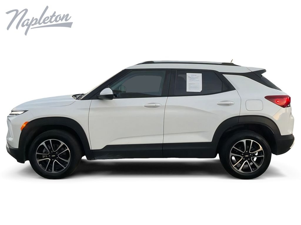 Used 2025 Chevrolet Trailblazer LT SUV