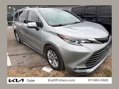 2022 Toyota Sienna Platinum Minivan/Van