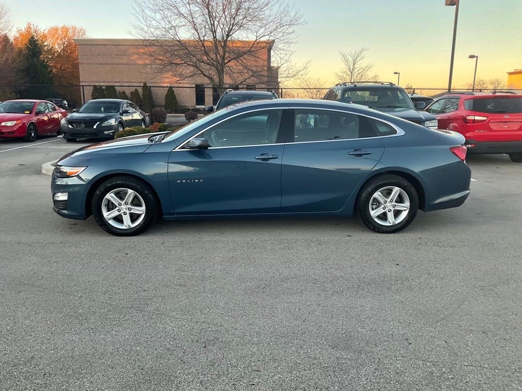 Used 2024 Chevrolet Malibu LT Sedan