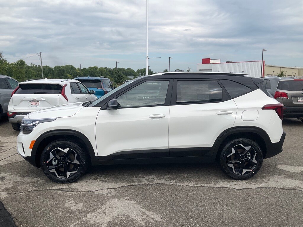2026 Kia Seltos S photo 4
