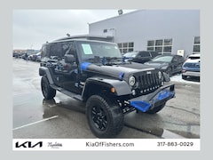 2014 Jeep Wrangler Unlimited Sahara SUV