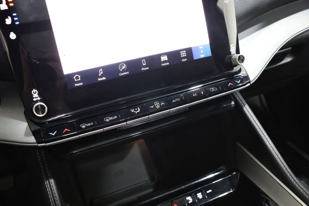 2025 Jeep Wagoneer Series I - Photo 30