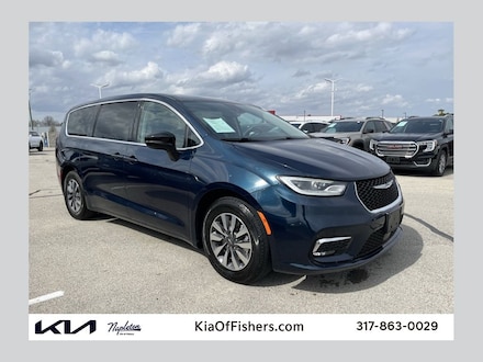 2024 Chrysler Pacifica Hybrid Select Minivan/Van