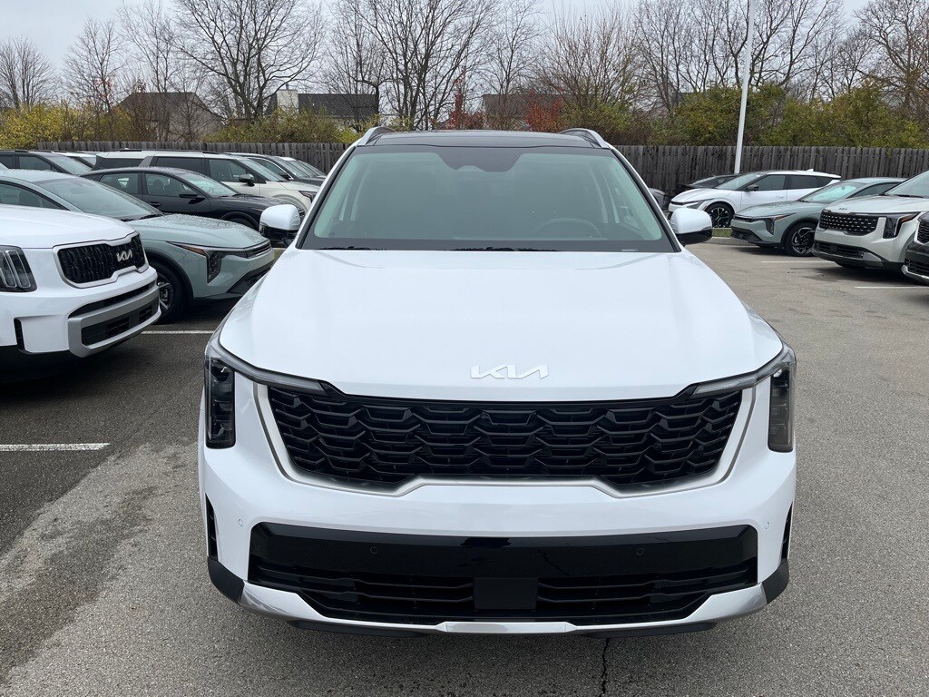 2026 Kia Sorento S photo 2