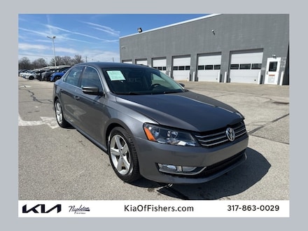 2015 Volkswagen Passat 1.8T Limited Edition Sedan