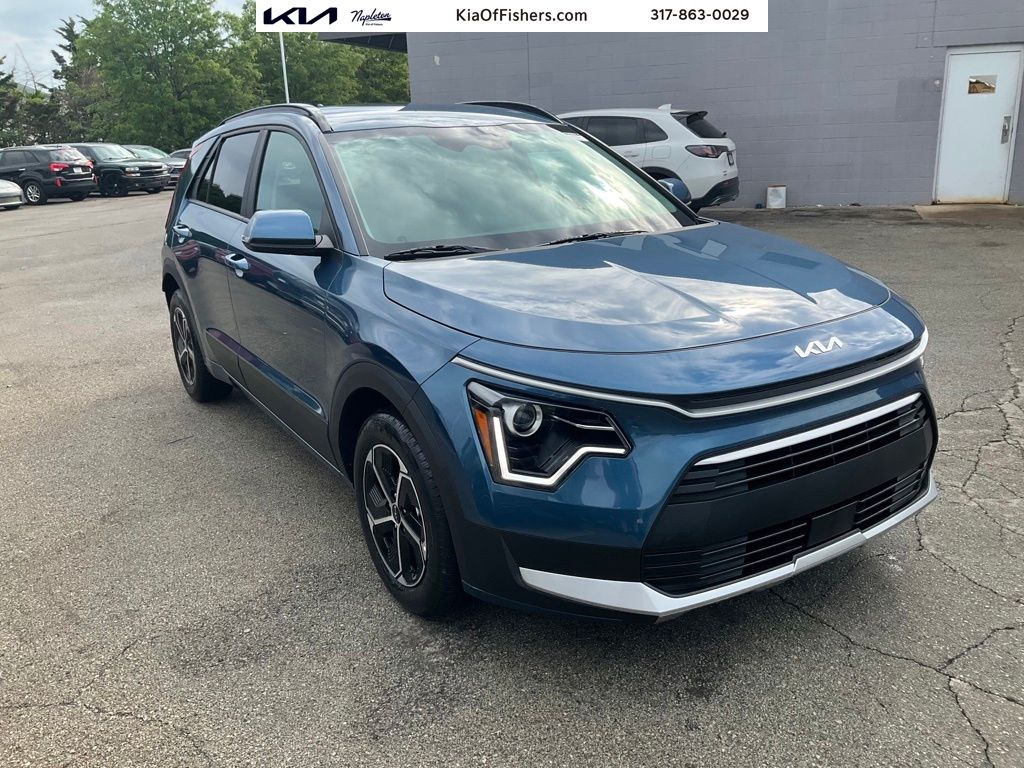 2025 Kia Niro EX's photo