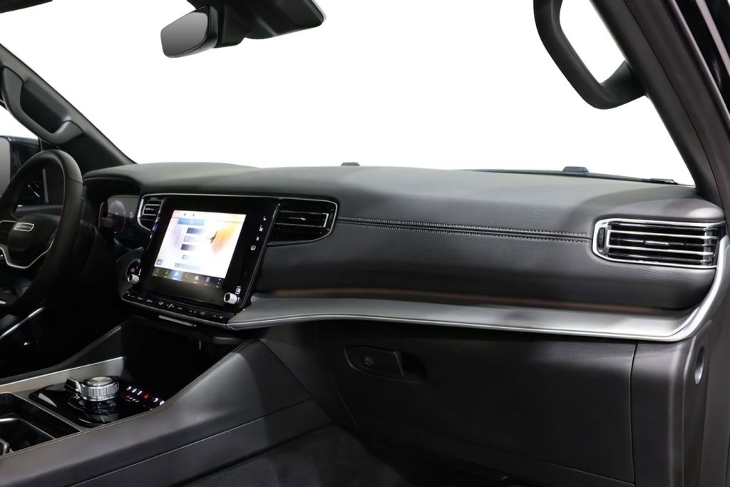 2025 Jeep Wagoneer Series I - Photo 17