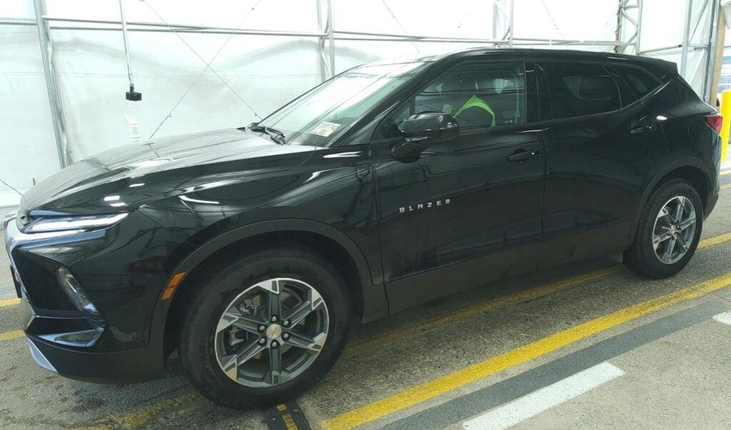 Used 2025 Chevrolet Blazer LT SUV