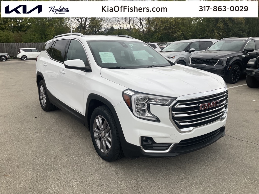 Used 2024 GMC Terrain SLT SUV