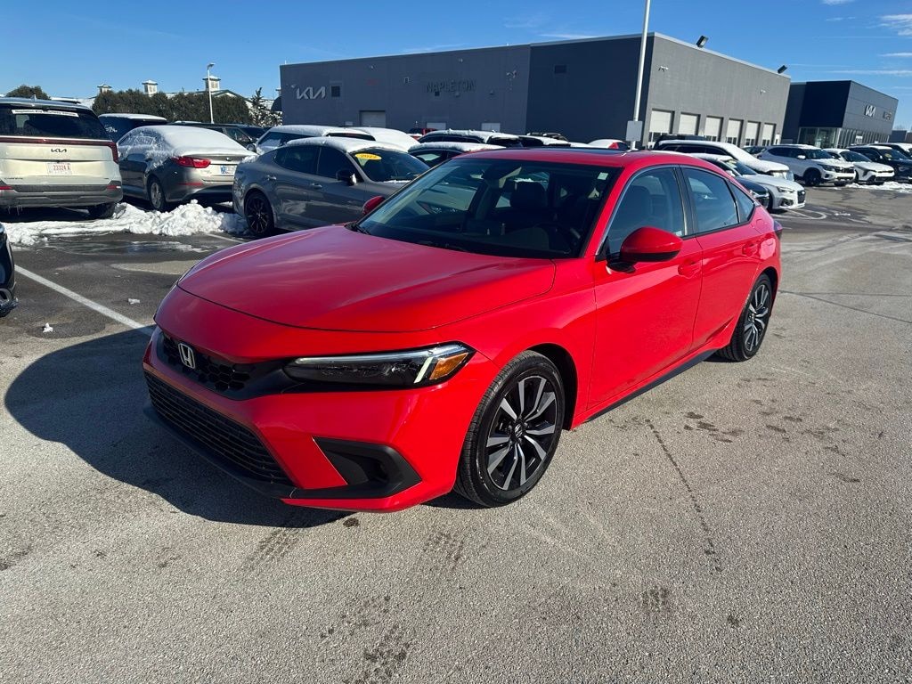 Used 2022 Honda Civic EX-L Hatchback