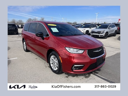 2025 Chrysler Pacifica Select Minivan/Van