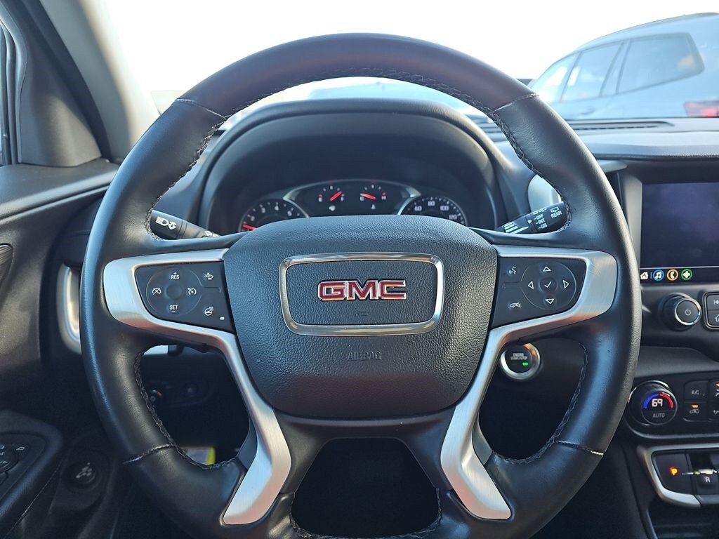 2024 Gmc Terrain SLT photo 3