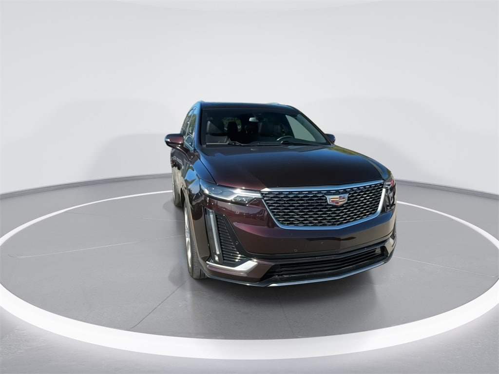 Used 2020 Cadillac XT6 Premium Luxury with VIN 1GYKPDRS5LZ146646 for sale in Fishers, IN