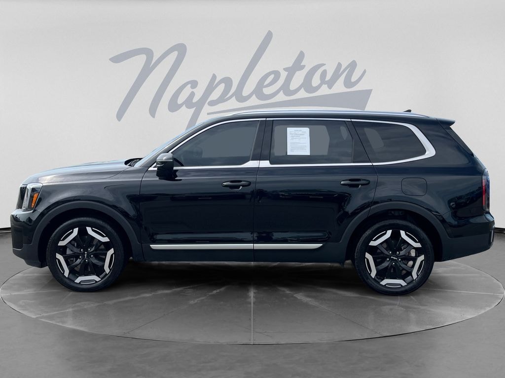 Used 2024 Kia Telluride EX SUV