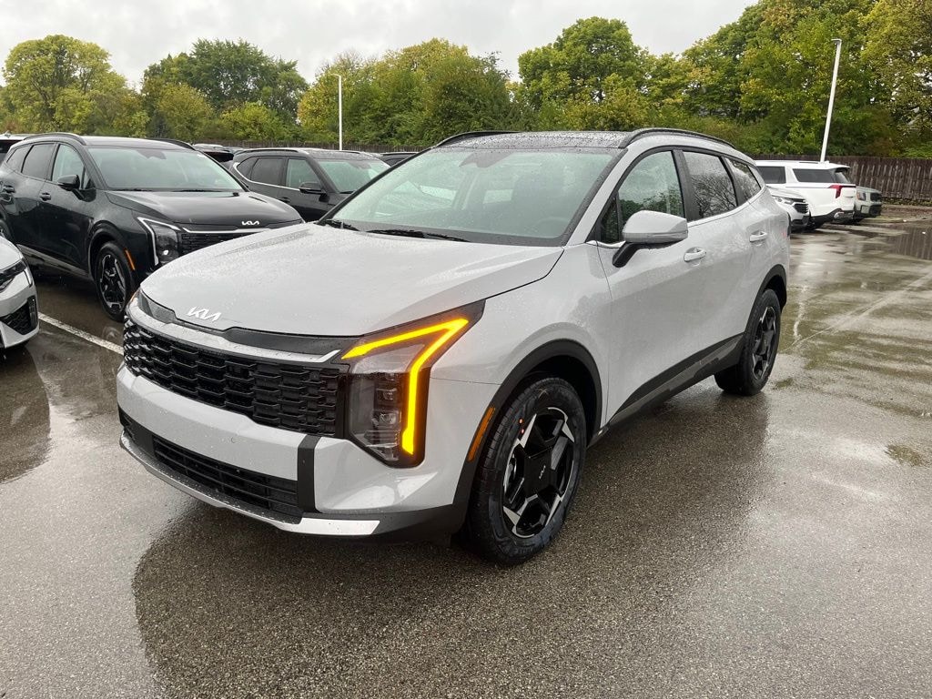 New 2026 Kia Sportage Hybrid EX SUV