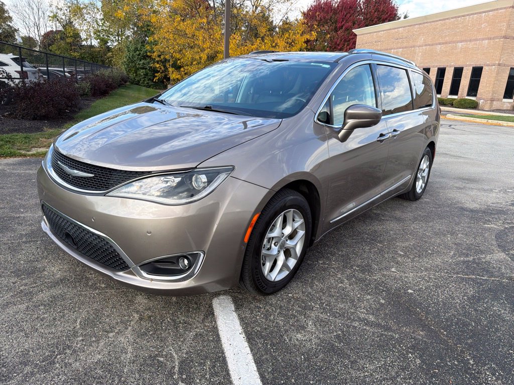 2018 Chrysler Pacifica Touring L Plus Minivan/Van