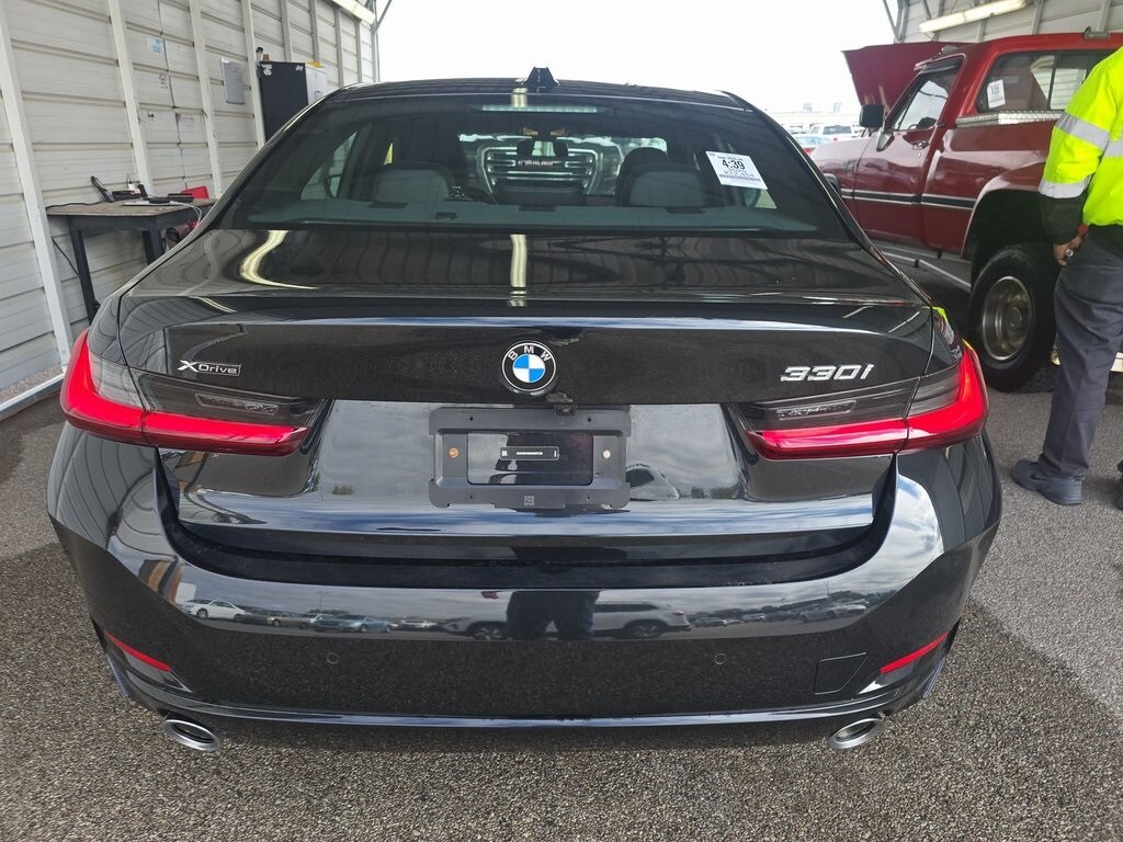 2025 Bmw 330i xDrive photo 3
