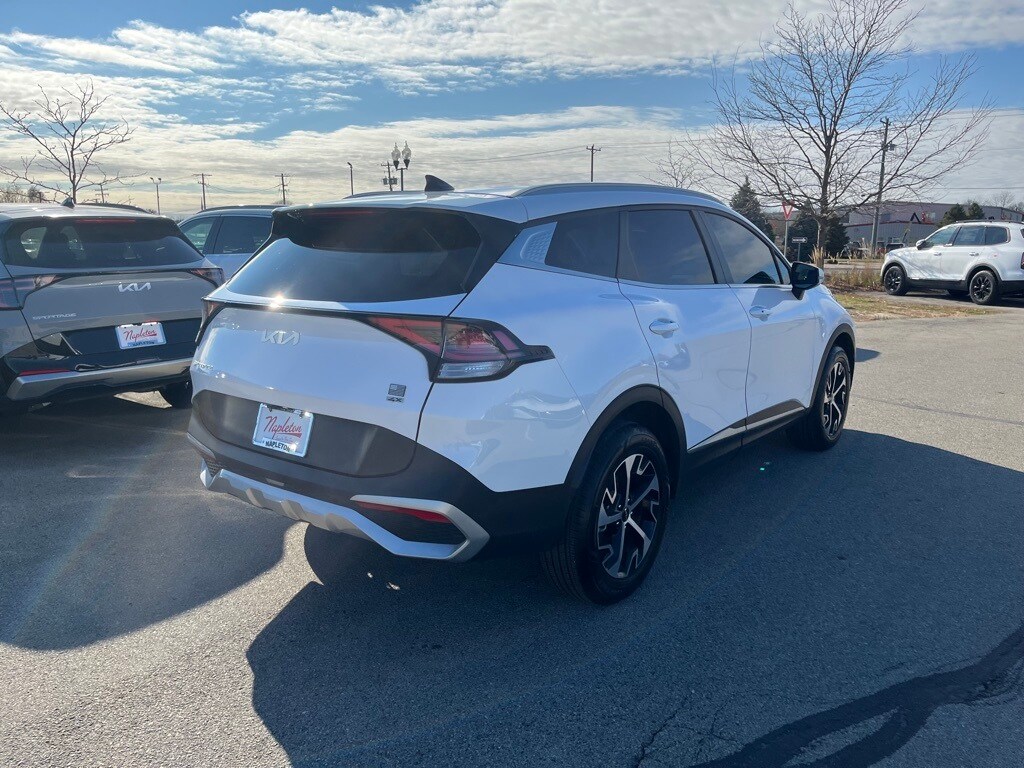 2024 Kia Sportage EX photo 4
