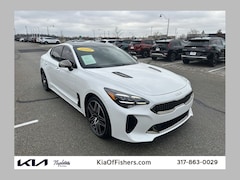 2022 Kia Stinger GT1 Sedan