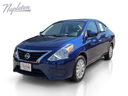 2018 Nissan Versa 1.6 SV Sedan