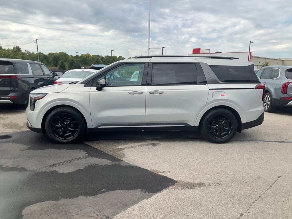 New 2026 Kia Carnival SX Prestige Van Passenger Van