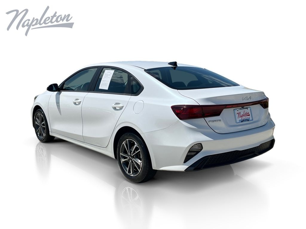 Used 2024 Kia Forte LXS Sedan