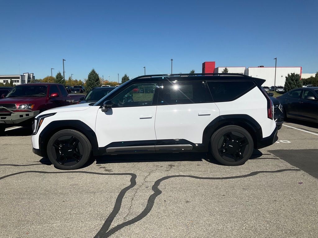 New 2026 Kia EV9 GT-Line SUV