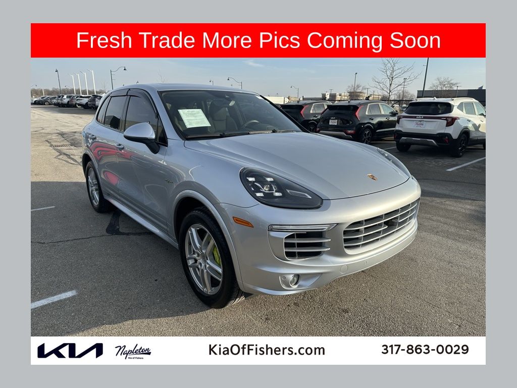2017 Porsche Cayenne S E-Hybrid