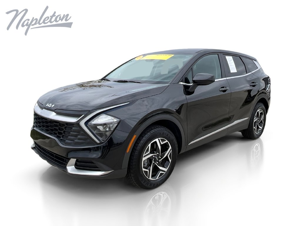 Used 2023 Kia Sportage LX SUV