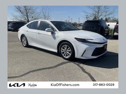 2025 Toyota Camry LE Sedan
