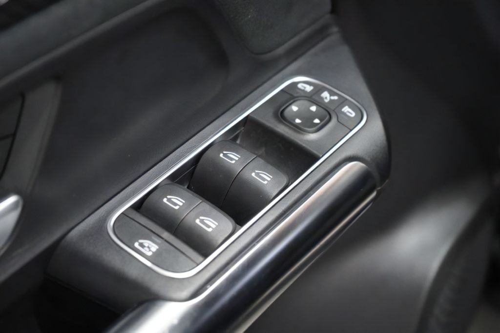 2022 Mercedes-Benz GLA GLA250 - Photo 22
