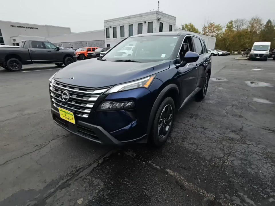  Nissan Rogue