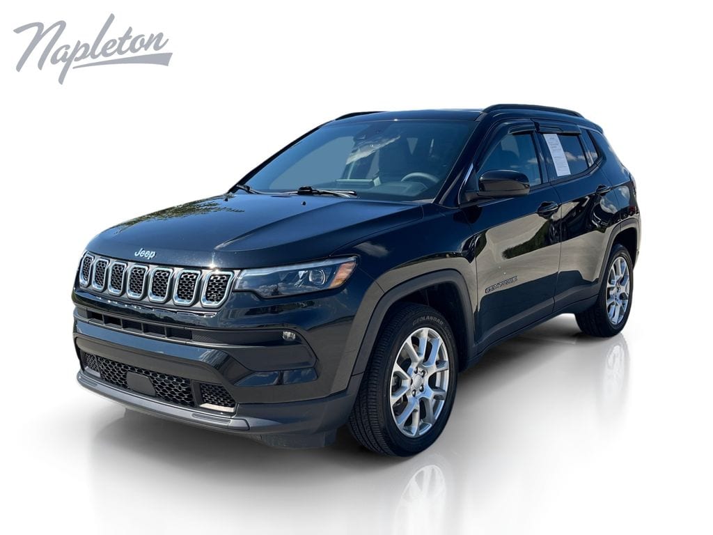 Used 2023 Jeep Compass Latitude Lux SUV