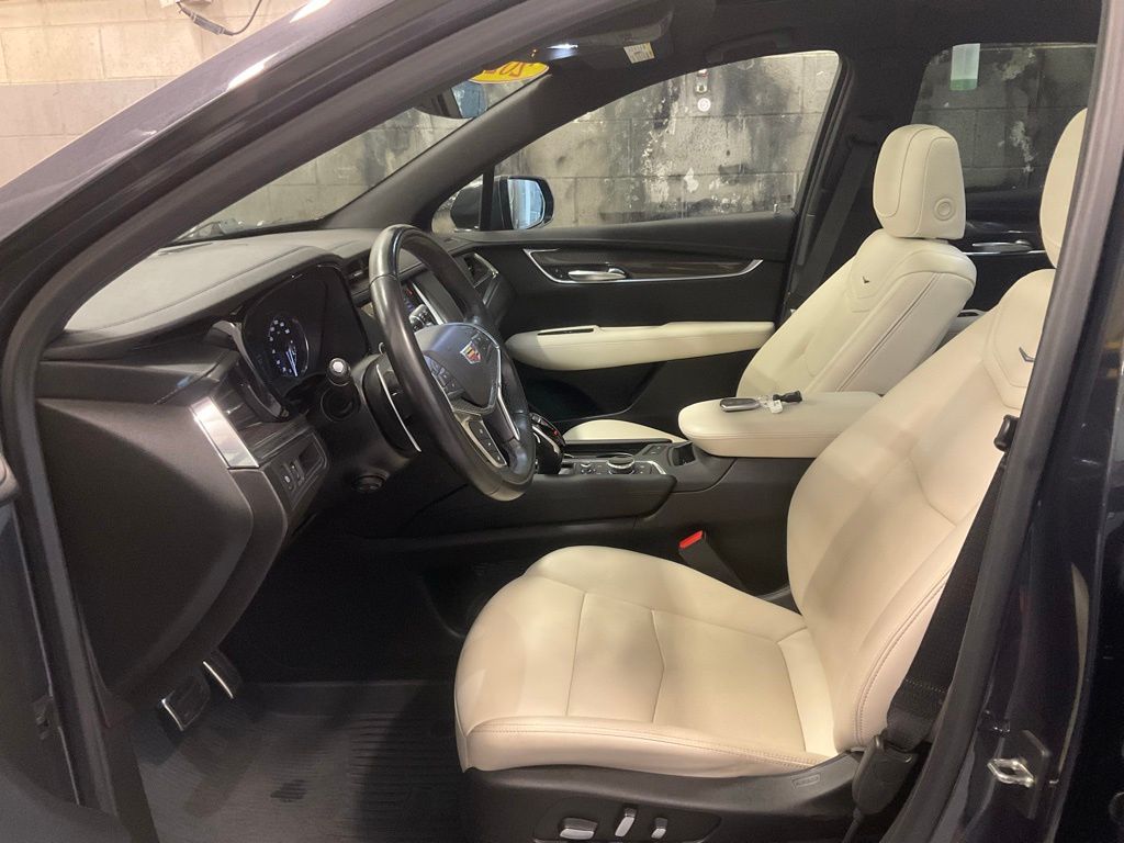 2022 Cadillac XT5 Sport - Photo 13