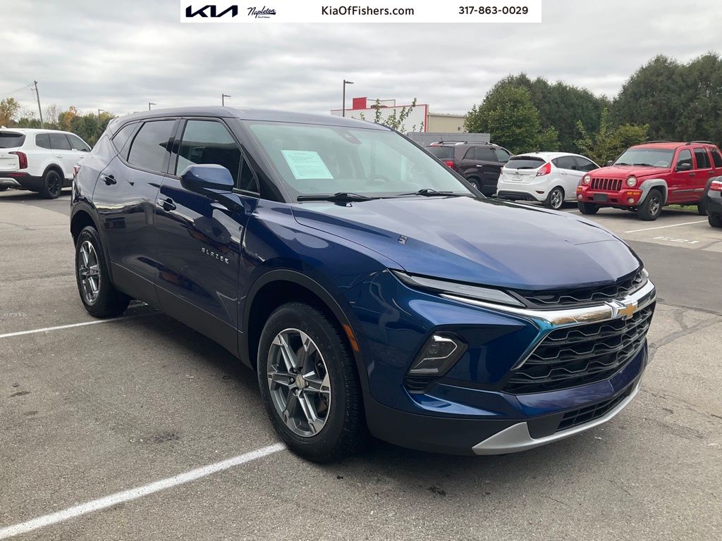 2023 Chevrolet Blazer 2LT's photo