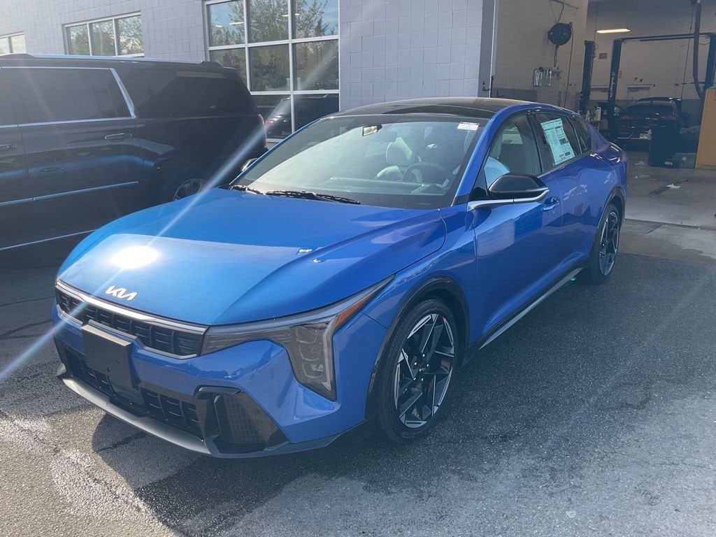 Certified 2025 Kia K4 GT-Line Sedan