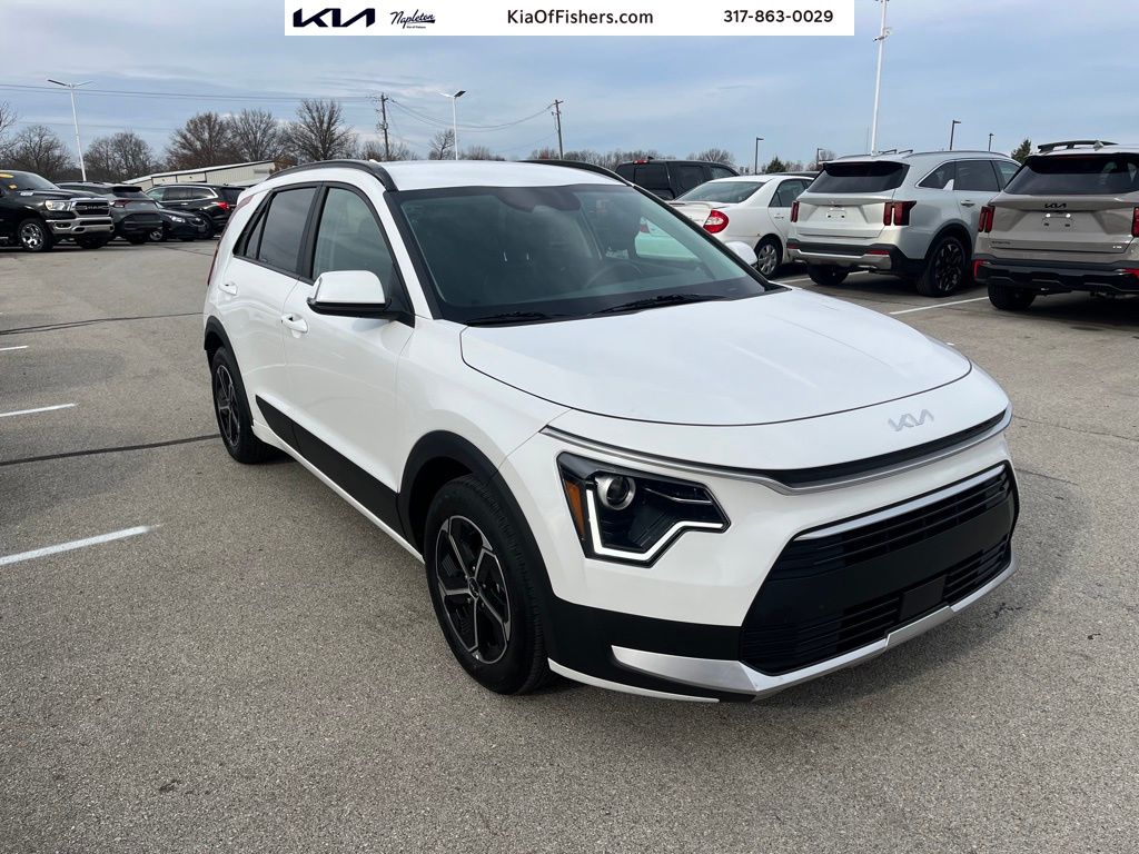 2025 Kia Niro EX's photo