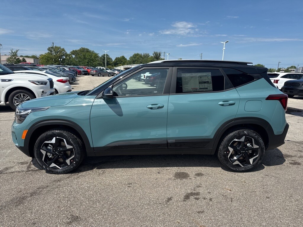 2026 Kia Seltos S photo 3