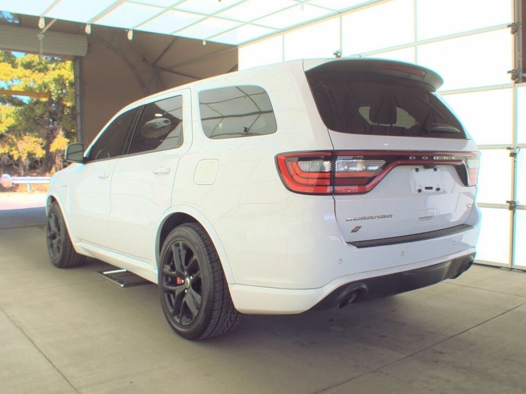 2022 Dodge Durango R/T photo 2